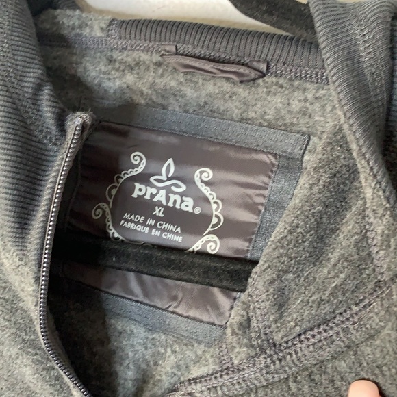 Prana gray zip up hooded sweatshirt XL - Picture 2 of 6